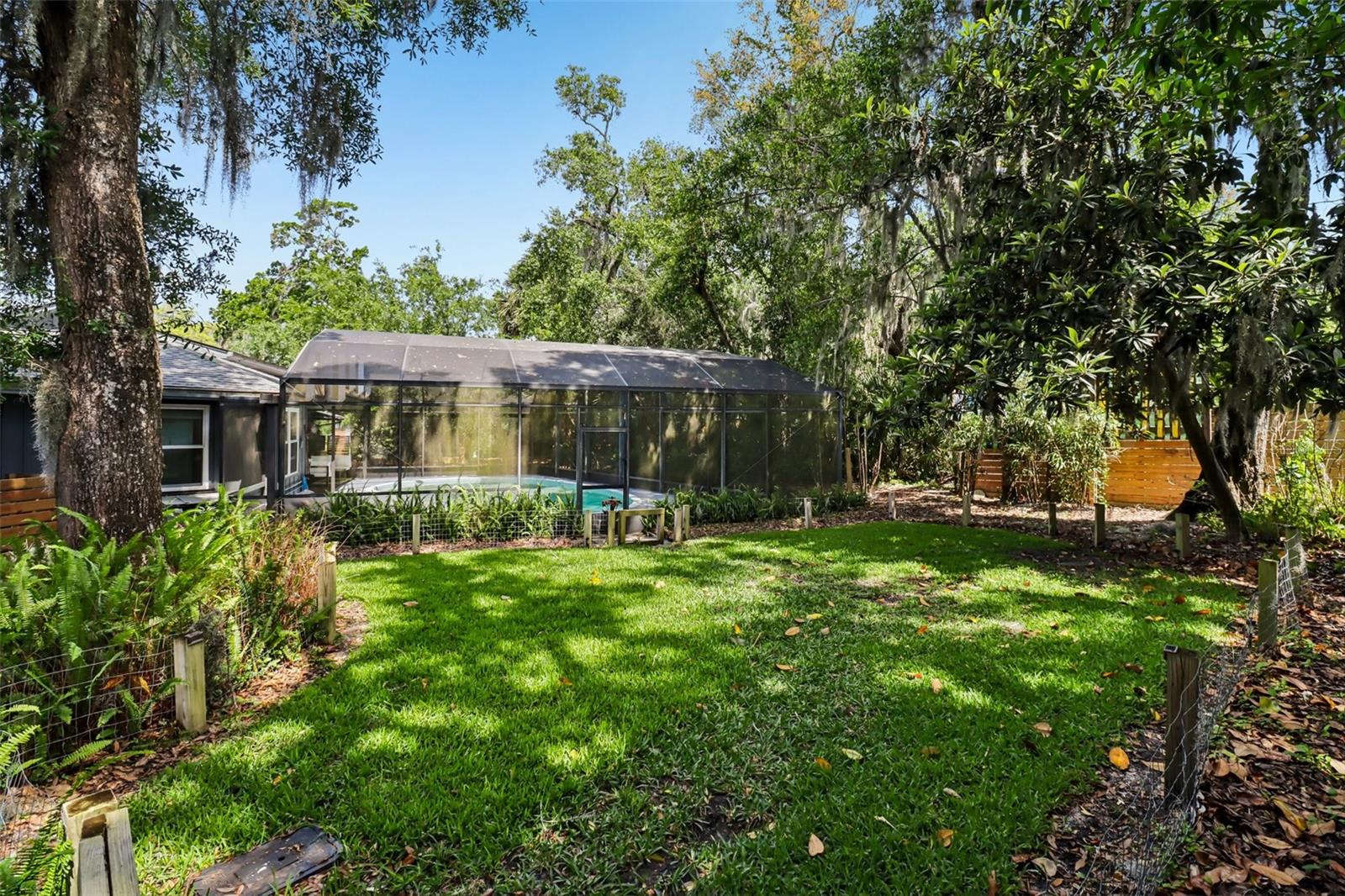 TOMOKA OAKS COUNTRY CLUB ESTATES UNITS 0 - Residential
