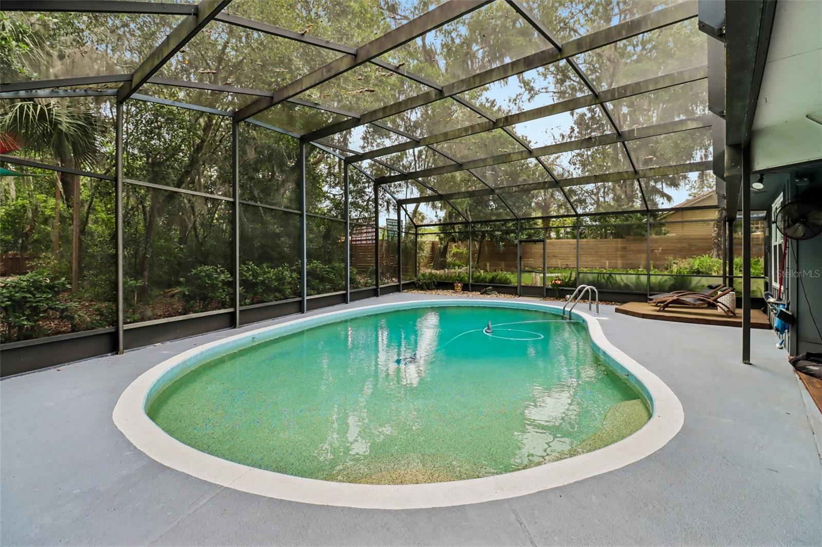 TOMOKA OAKS COUNTRY CLUB ESTATES UNITS 0 - Residential