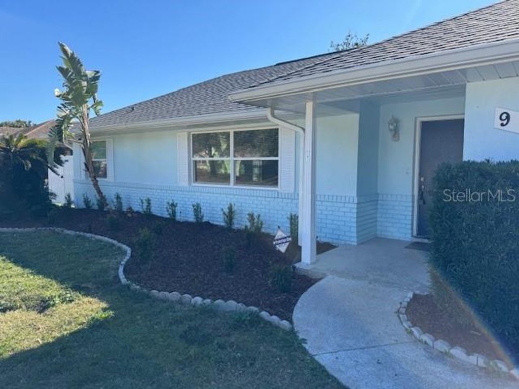 Photo of 919 Sylvia Drive, Deltona, FL 32725 (MLS # V4946618)