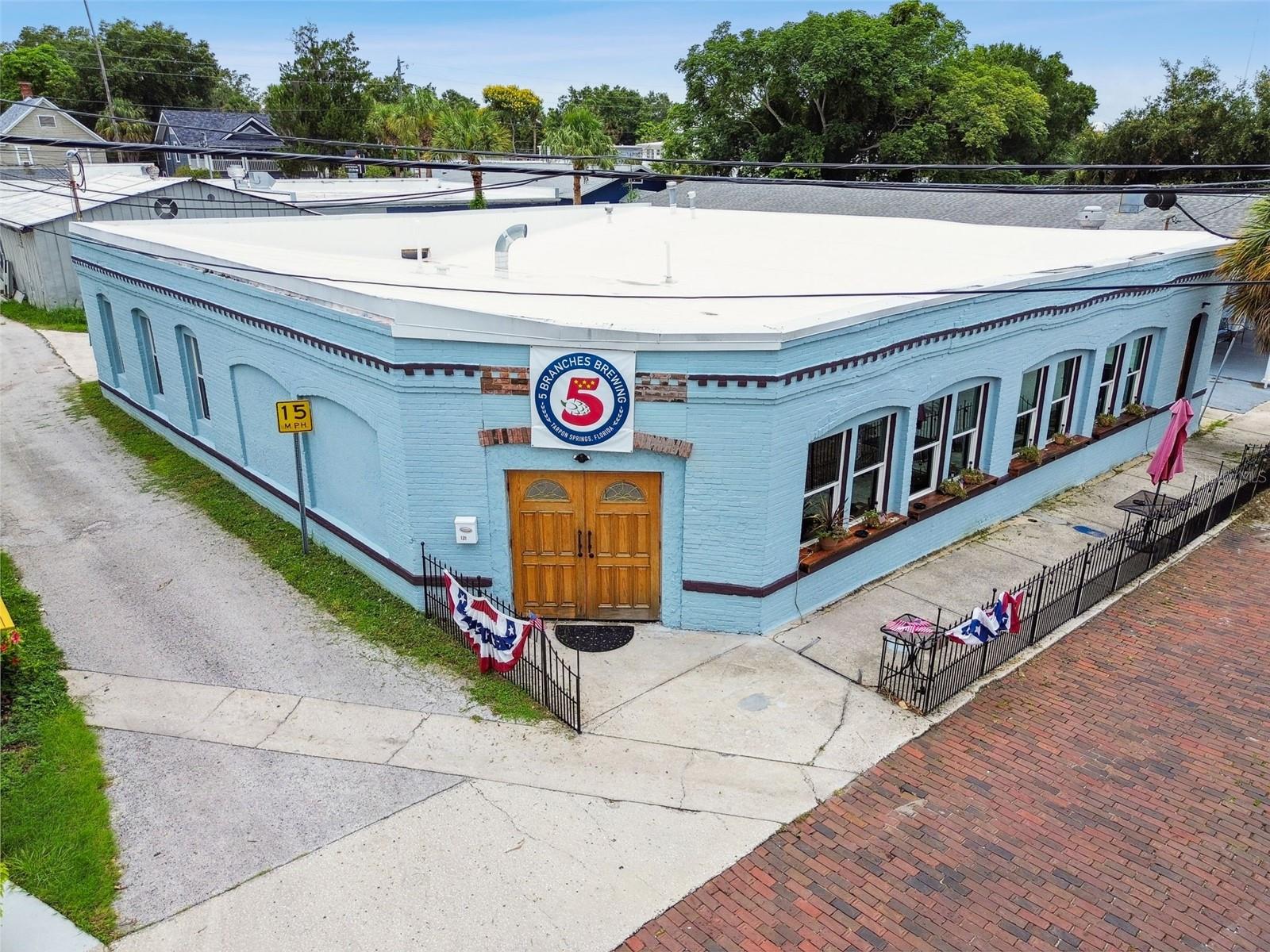 NOBLITTS G E - Commercial Sale