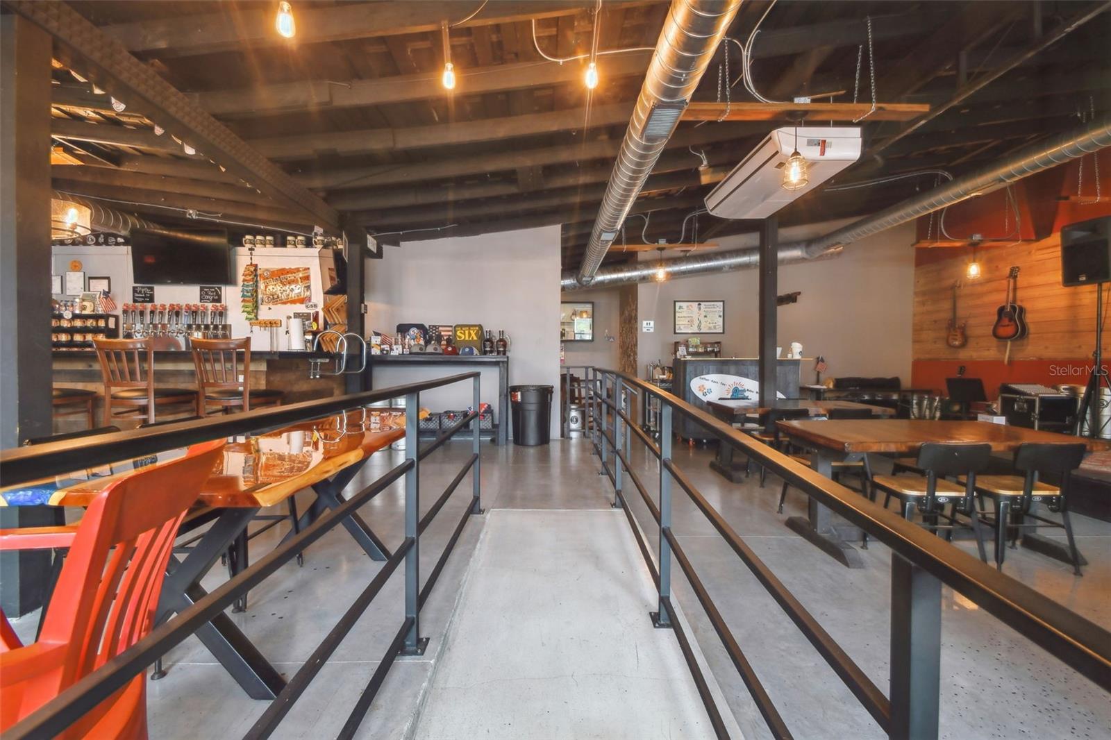 NOBLITTS G E - Commercial Sale