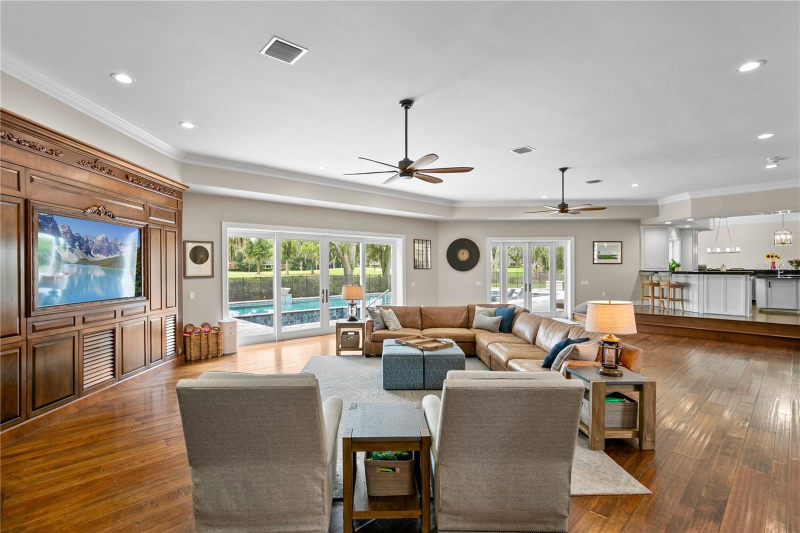 AVILA UNIT 1 - Residential