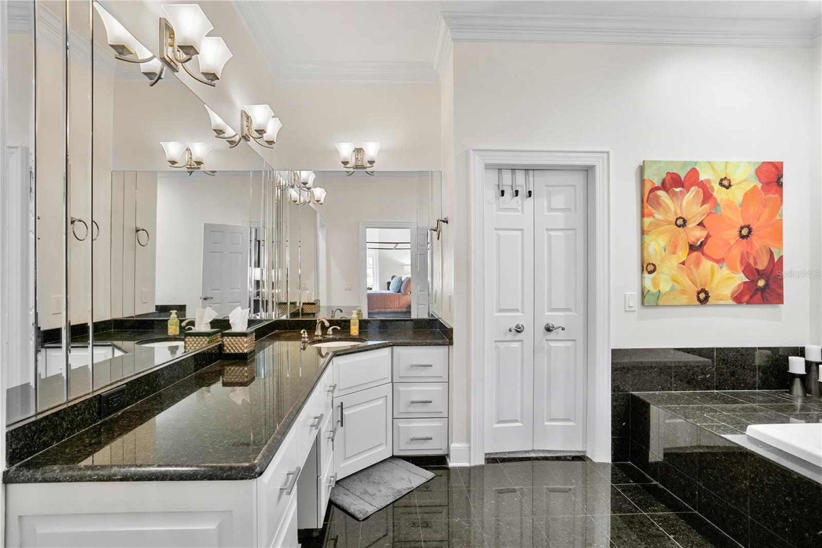 AVILA UNIT 1 - Residential