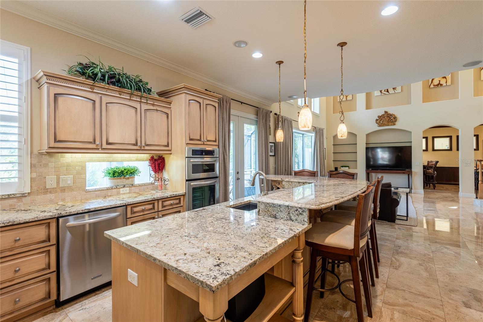 CALIENTE - Residential