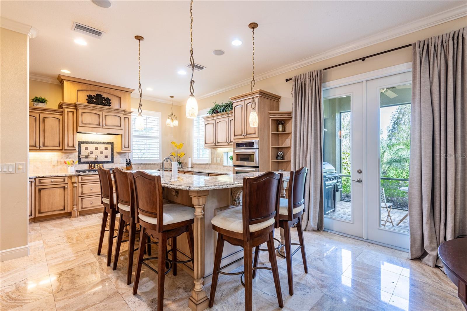 CALIENTE - Residential