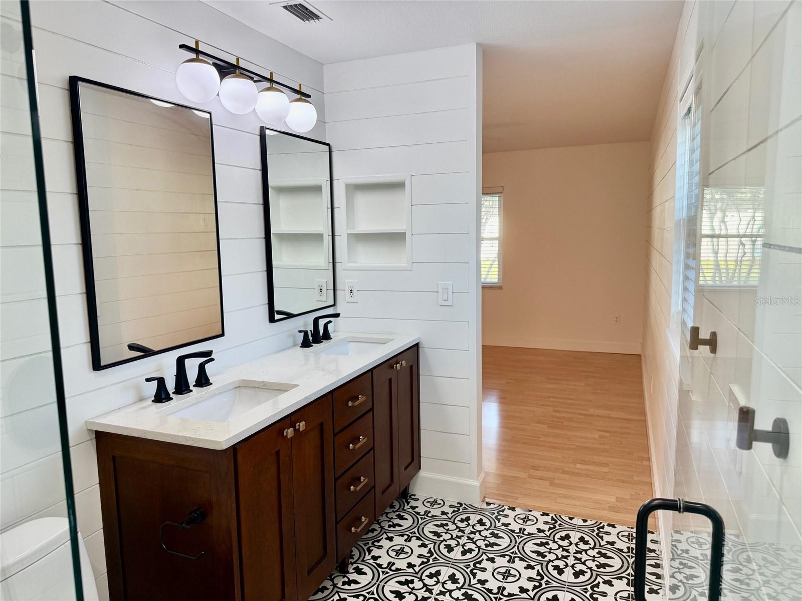 QUAIL COVE SUB REP - Residential