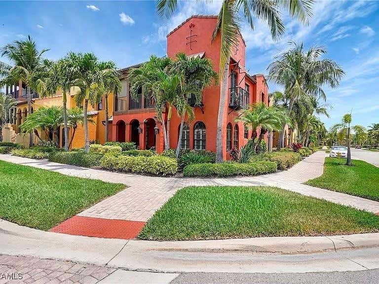 Photo of 11220 Paseo Grande Boulevard #5204, Fort Myers, FL 33912 (MLS # G5116669)