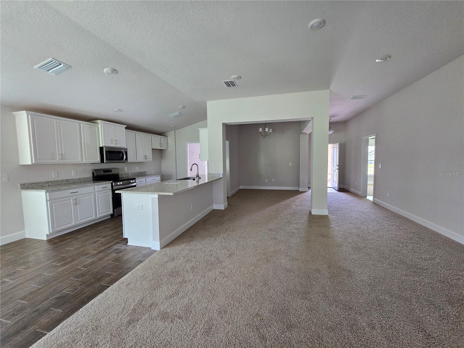 5045 N TRIPLE EAGLE PATH
