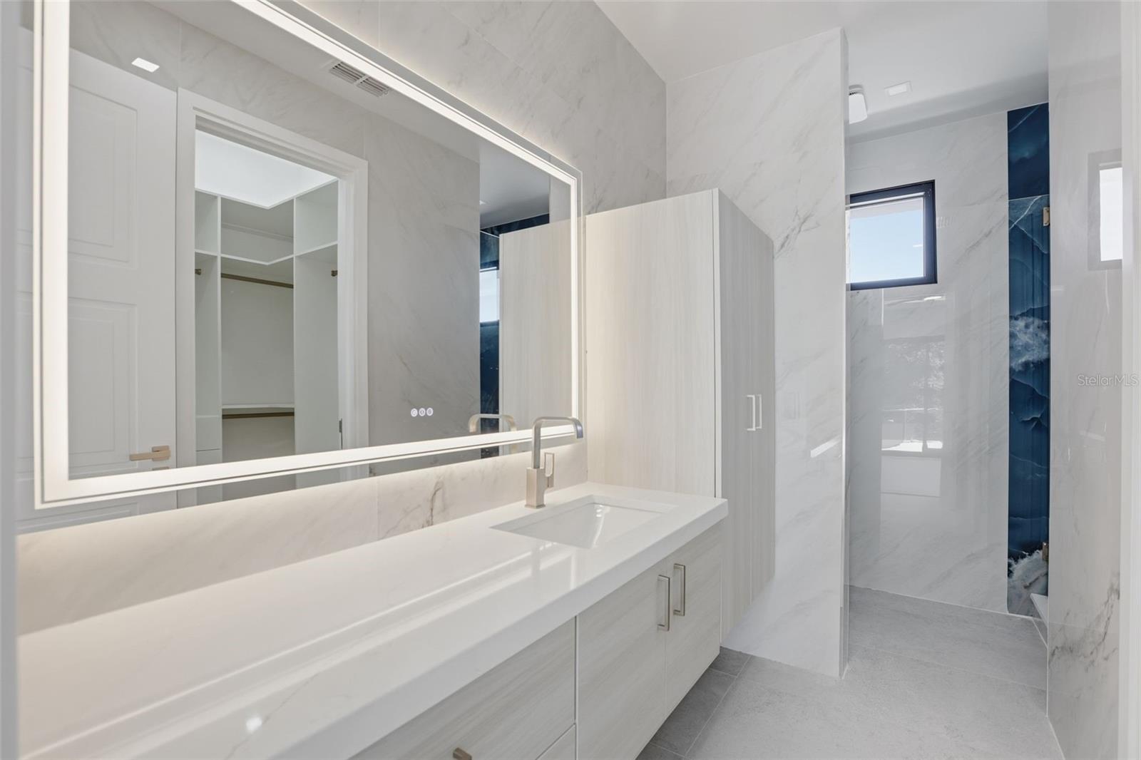 LAKE DOWN RESERVE - Residential