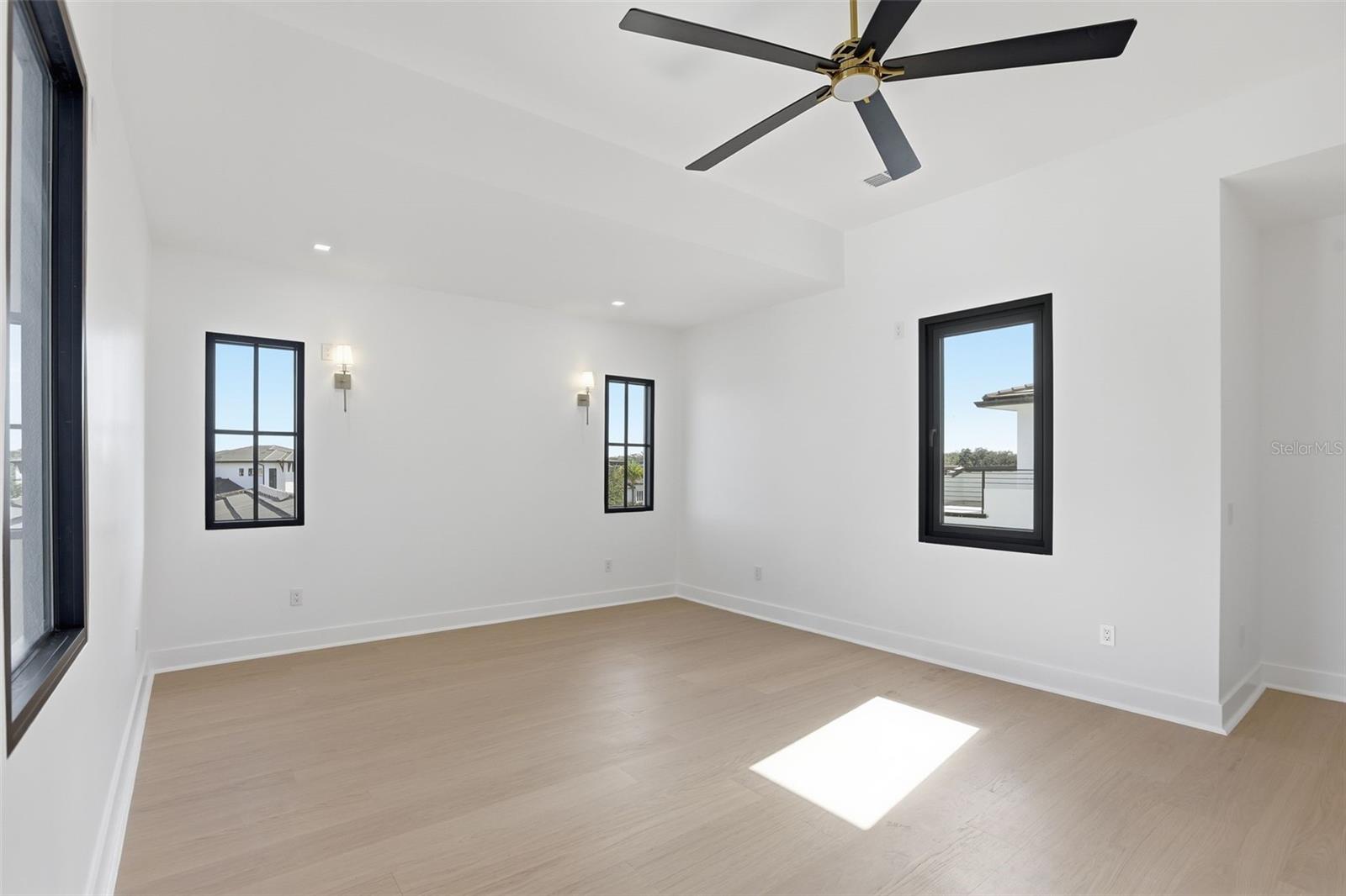 LAKE DOWN RESERVE - Residential