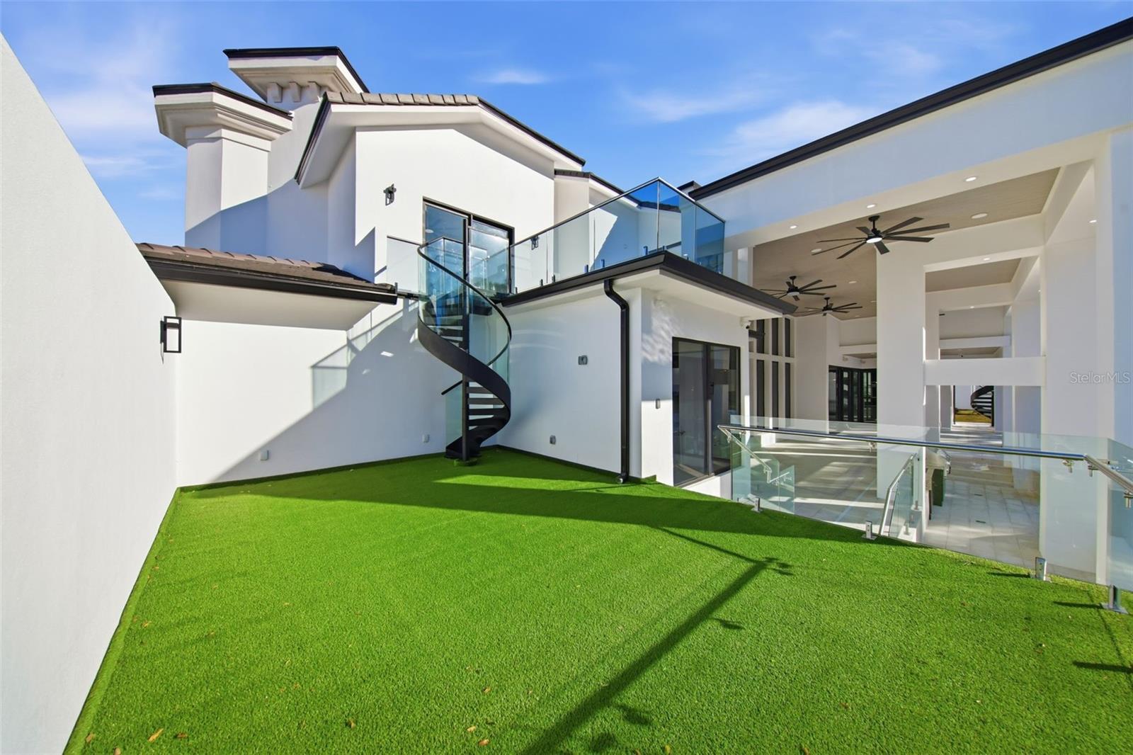 LAKE DOWN RESERVE - Residential