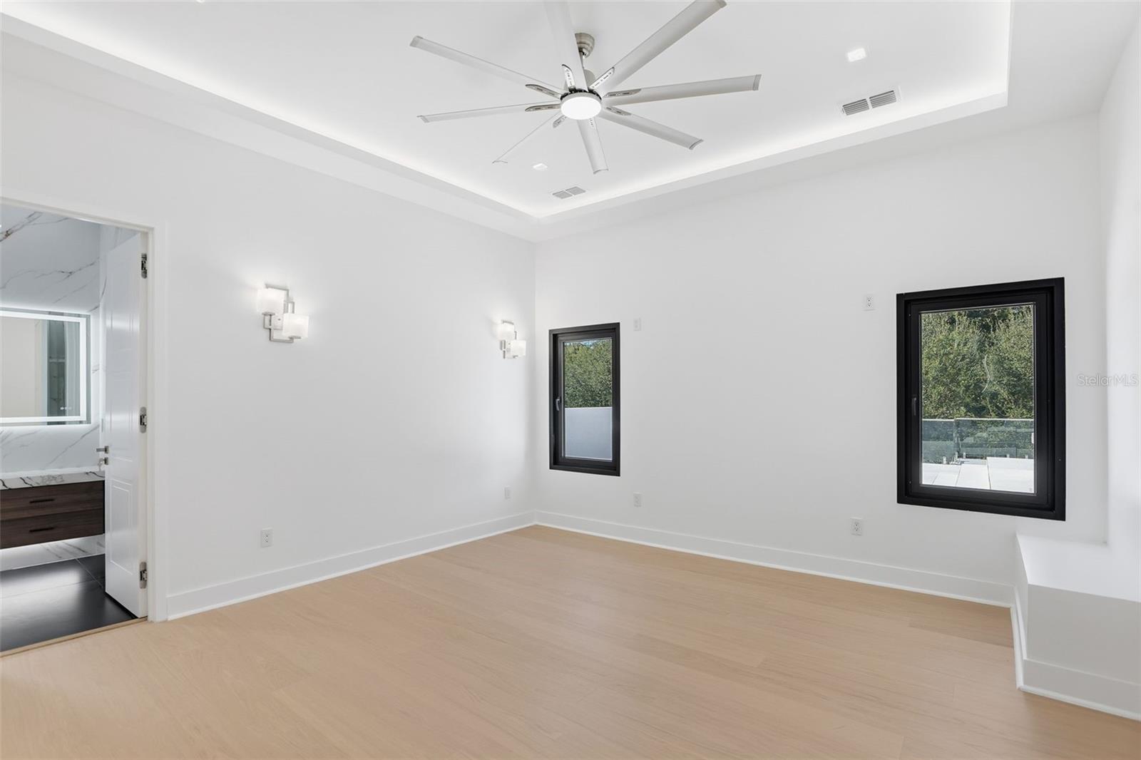 LAKE DOWN RESERVE - Residential