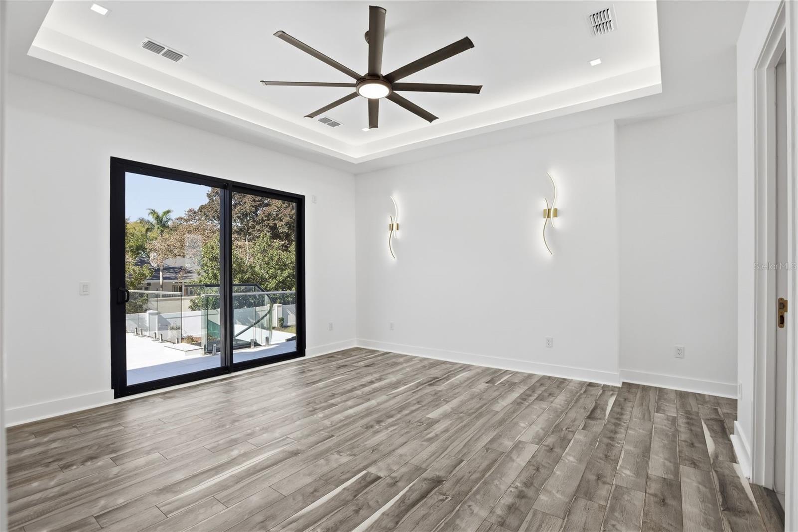 LAKE DOWN RESERVE - Residential