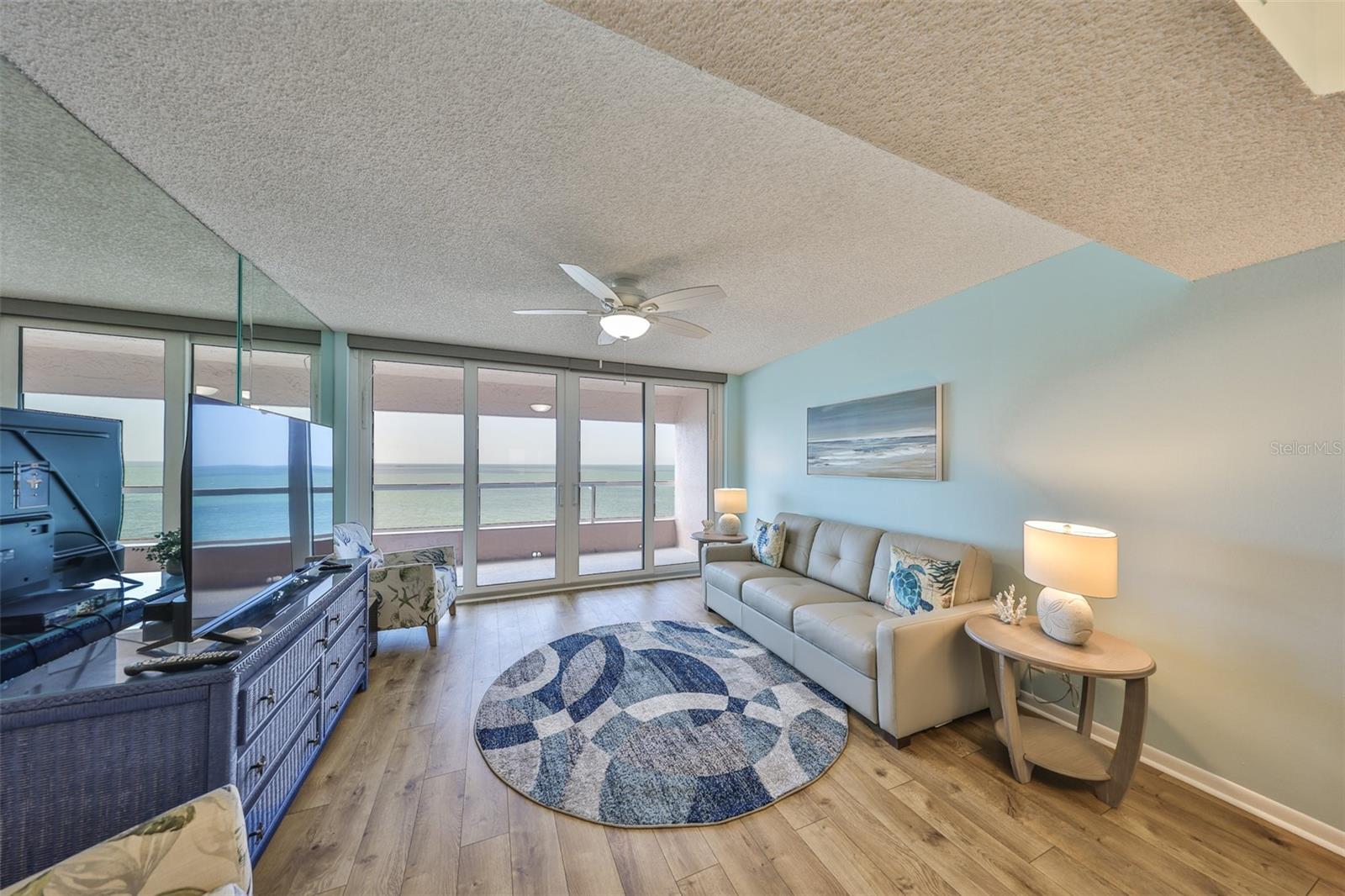 CRESCENT BEACH CLUB ONE CONDO - Residential