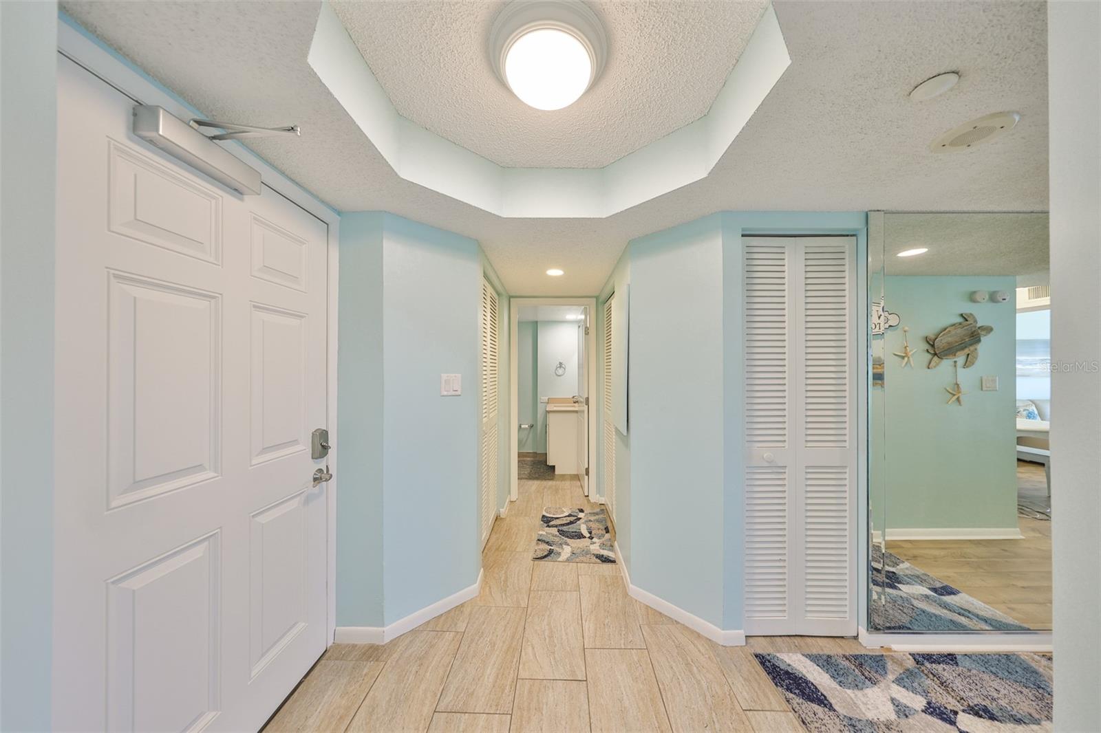 CRESCENT BEACH CLUB ONE CONDO - Residential