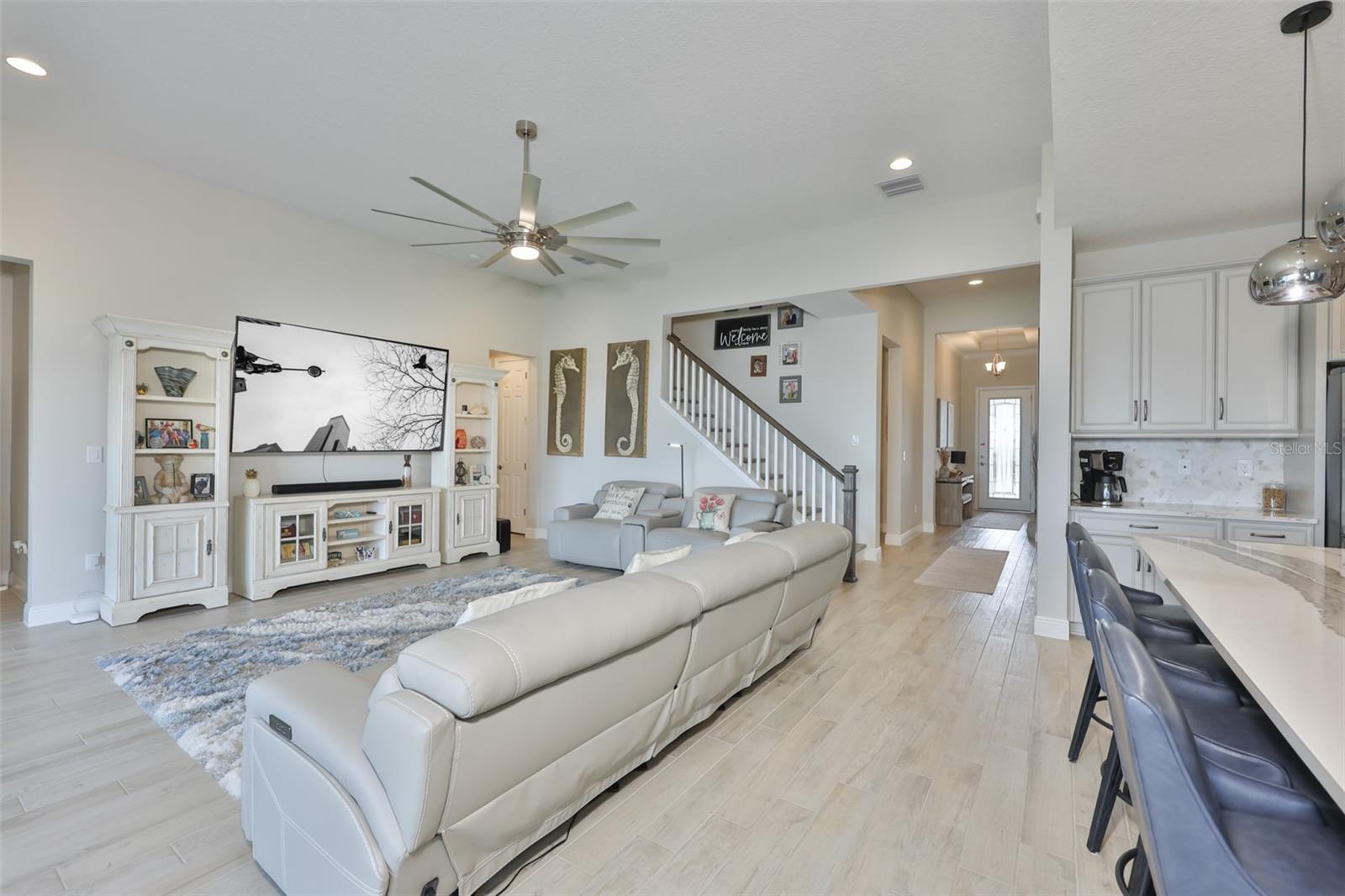 5379 EVERLONG DRIVE