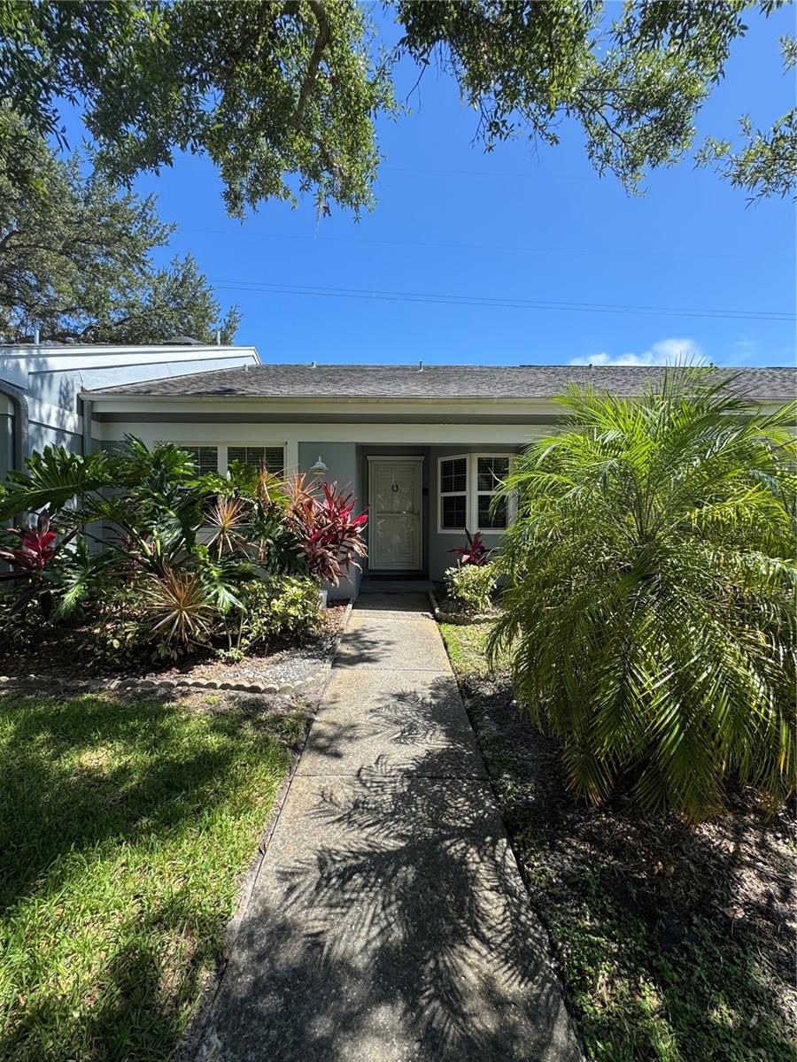 Fully renovated 2 bedroom 2 bathroom villa styled after a Key West retreat, with spacious layout and vaulted ceilings! Beautiful community pool to keep you cool during the summer!