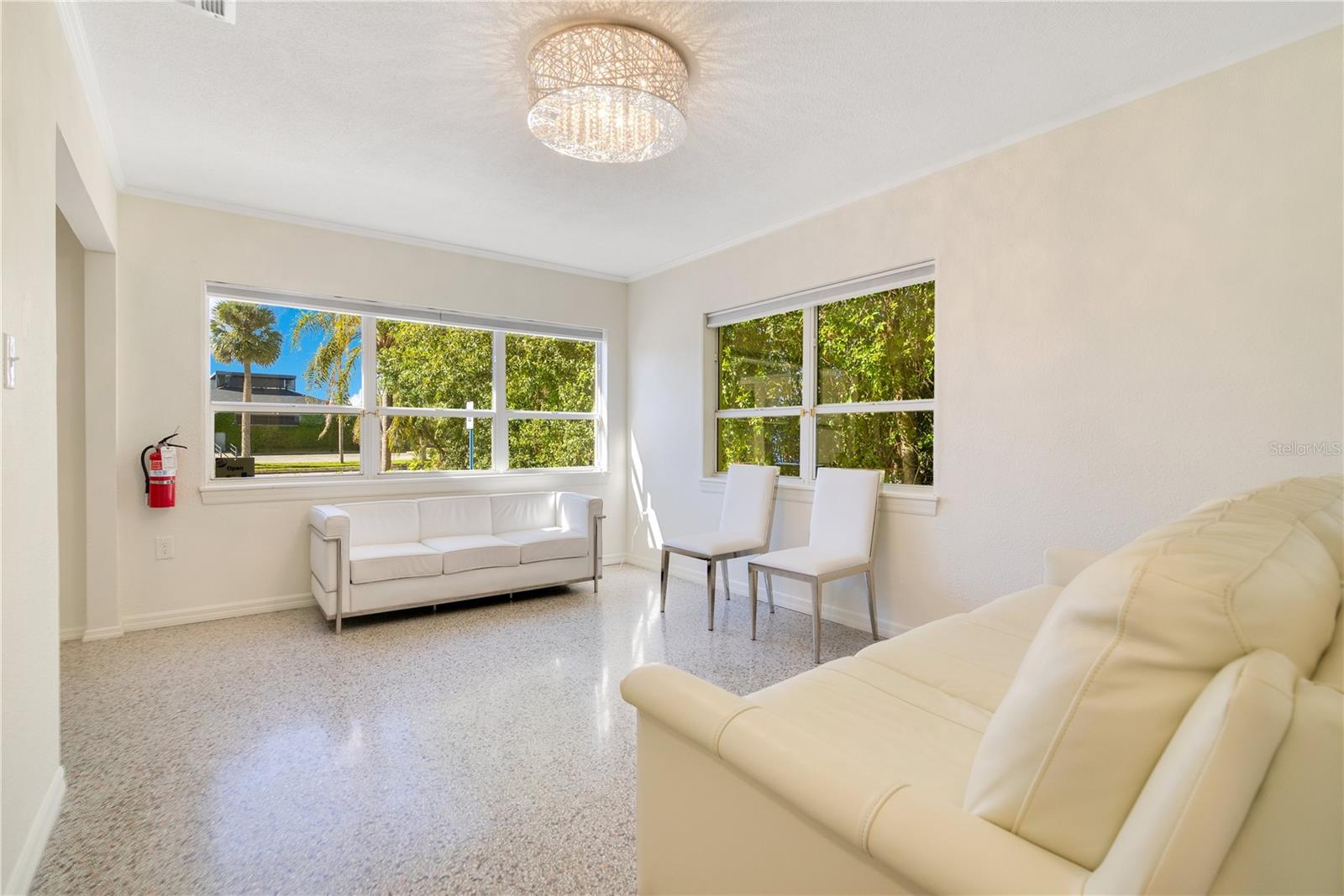 EAST COAST VILLA - Commercial Sale