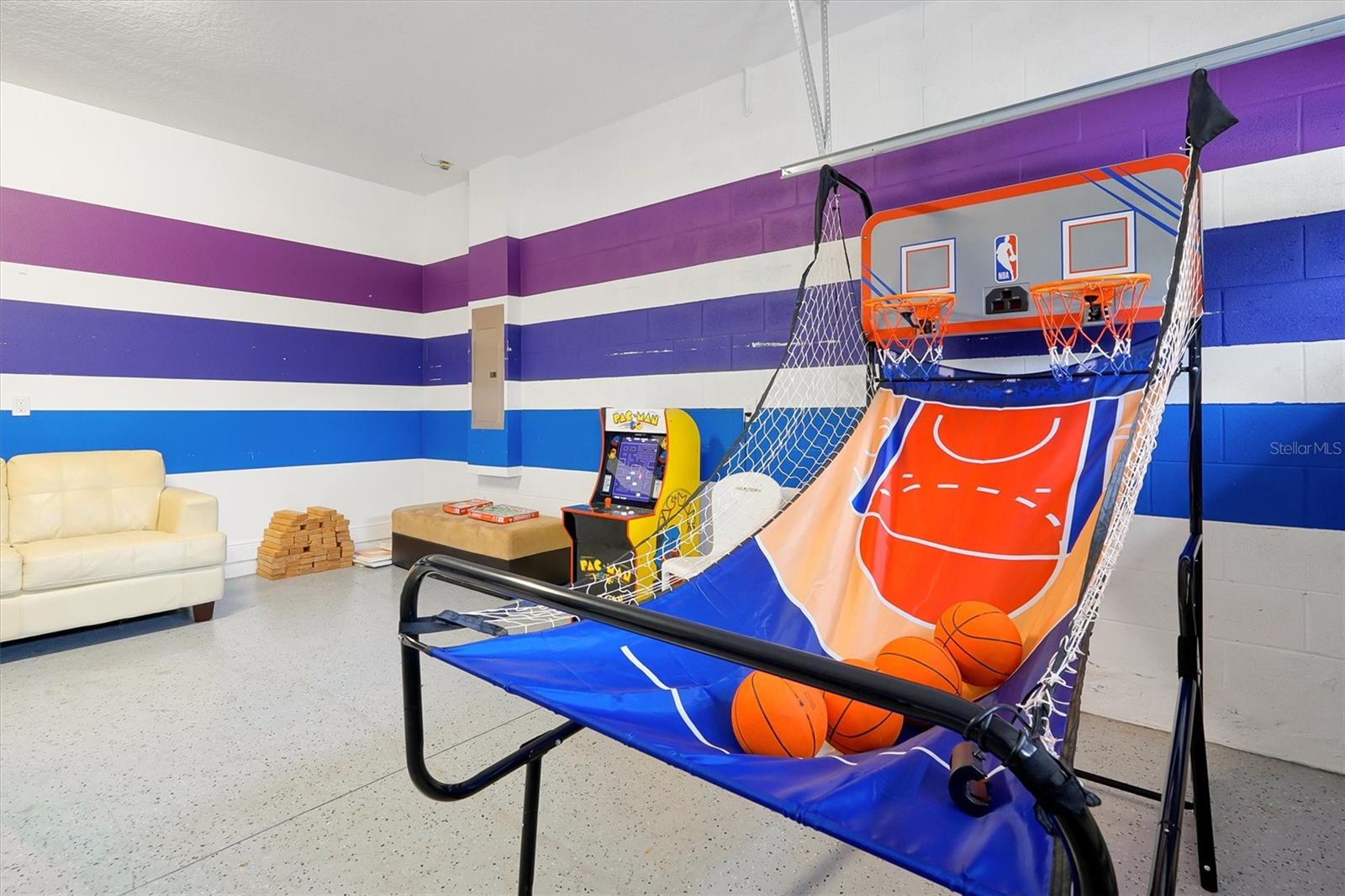 REUNION WEST PH 1 EAST - Residential