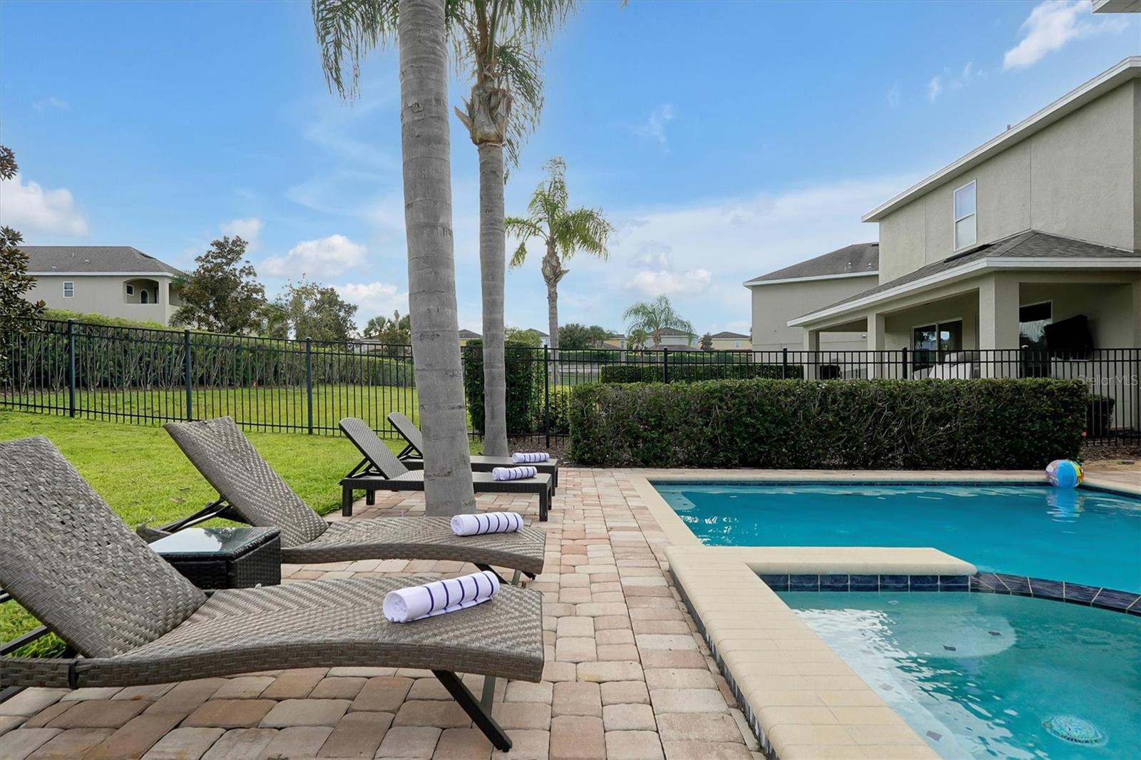 REUNION WEST PH 1 EAST - Residential