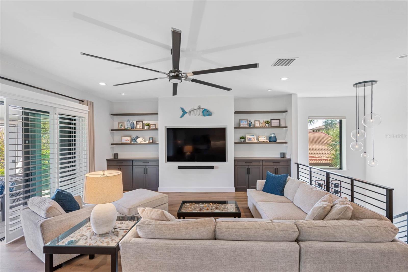 TIERRA VERDE UNIT 1 4TH REP - Residential