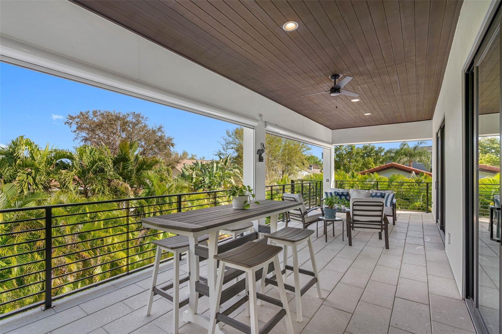 TIERRA VERDE UNIT 1 4TH REP - Residential