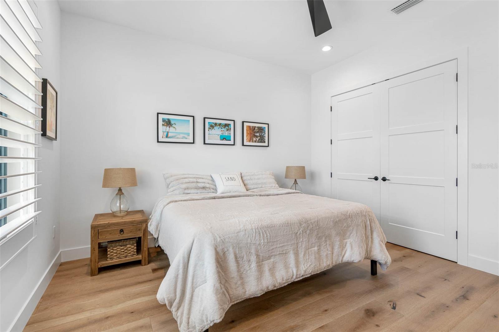 TIERRA VERDE UNIT 1 4TH REP - Residential