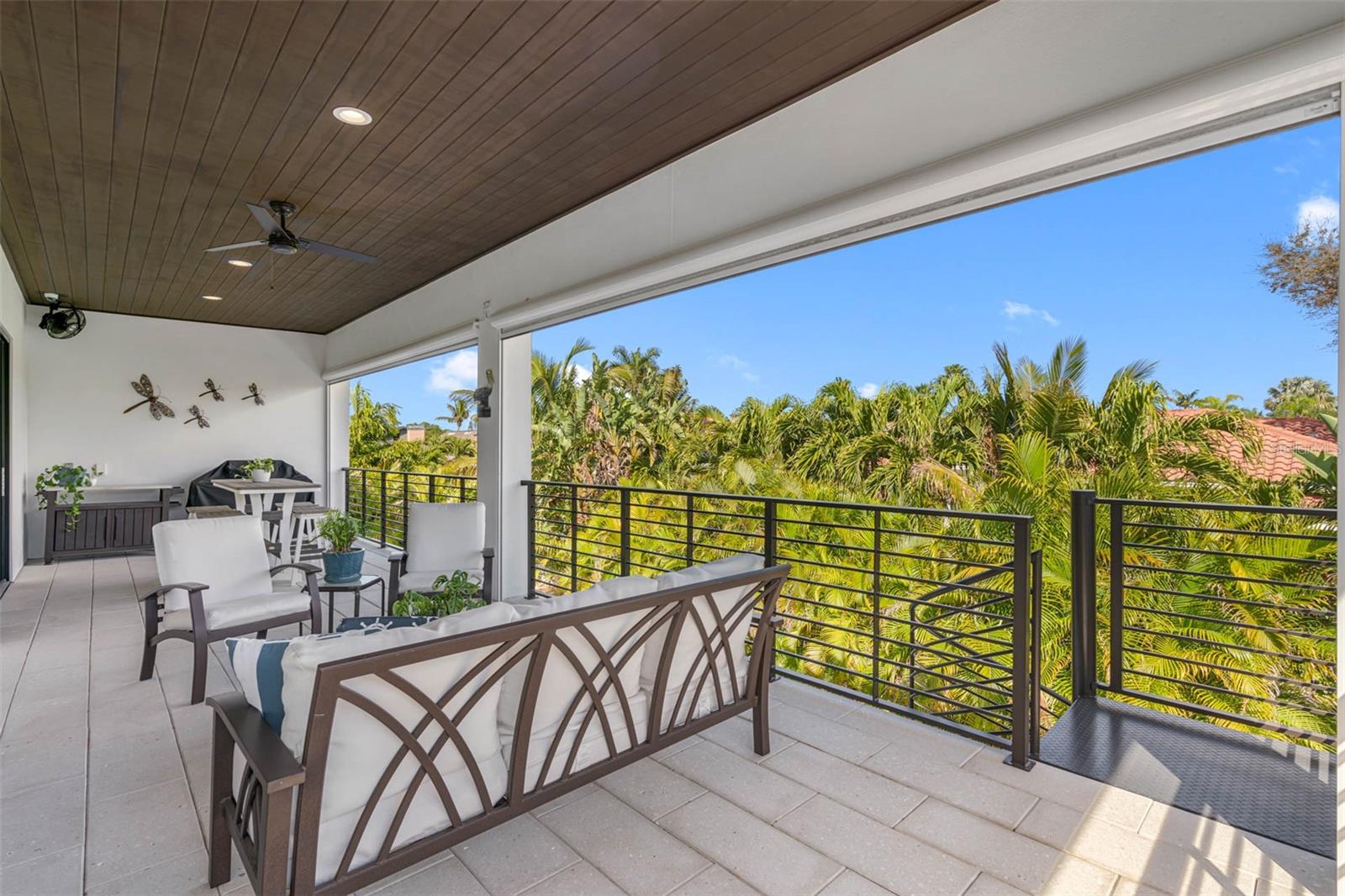 TIERRA VERDE UNIT 1 4TH REP - Residential