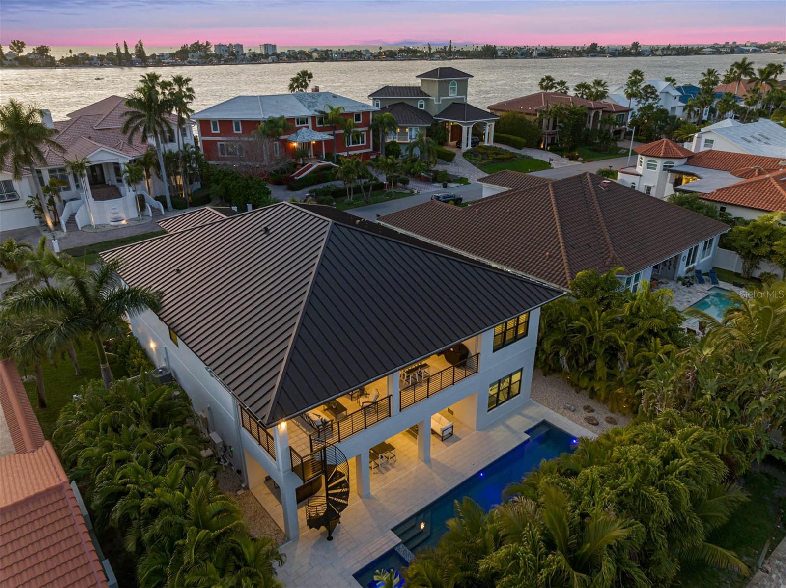 TIERRA VERDE UNIT 1 4TH REP - Residential