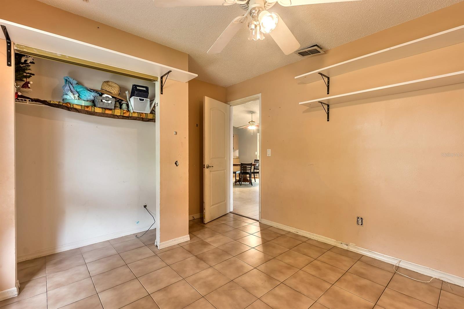 Florida Shores 01 - Residential