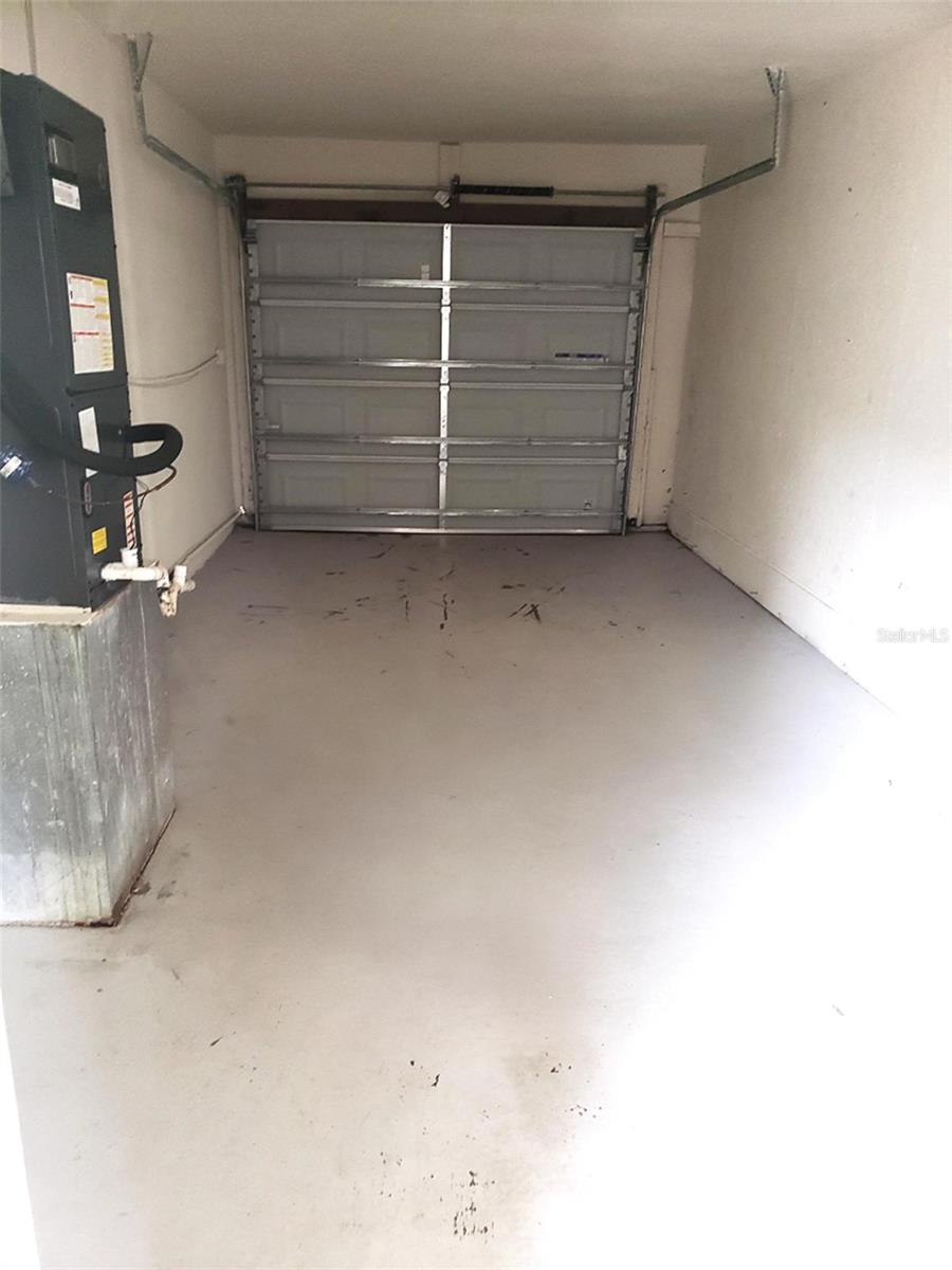 BOULEVARD HEIGHTS - Residential Lease