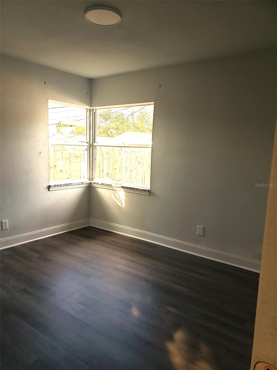 BOULEVARD HEIGHTS - Residential Lease