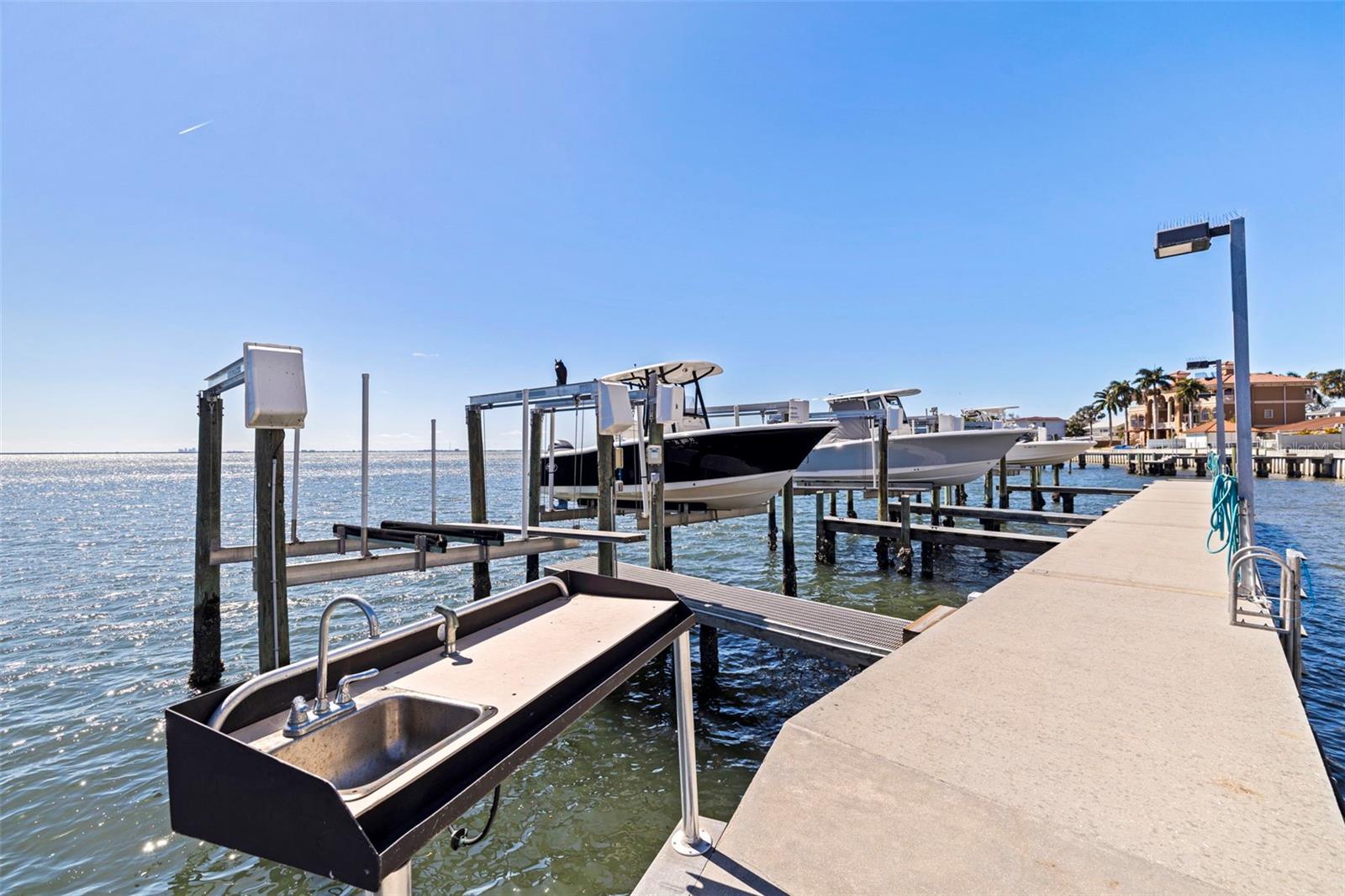 5700 MARINER STREET 305