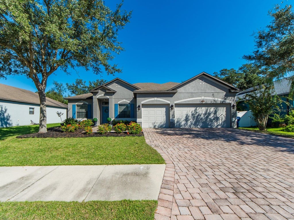 Photo of 2267 50th St Circle, Palmetto, FL 34221 (MLS # TB8557683)