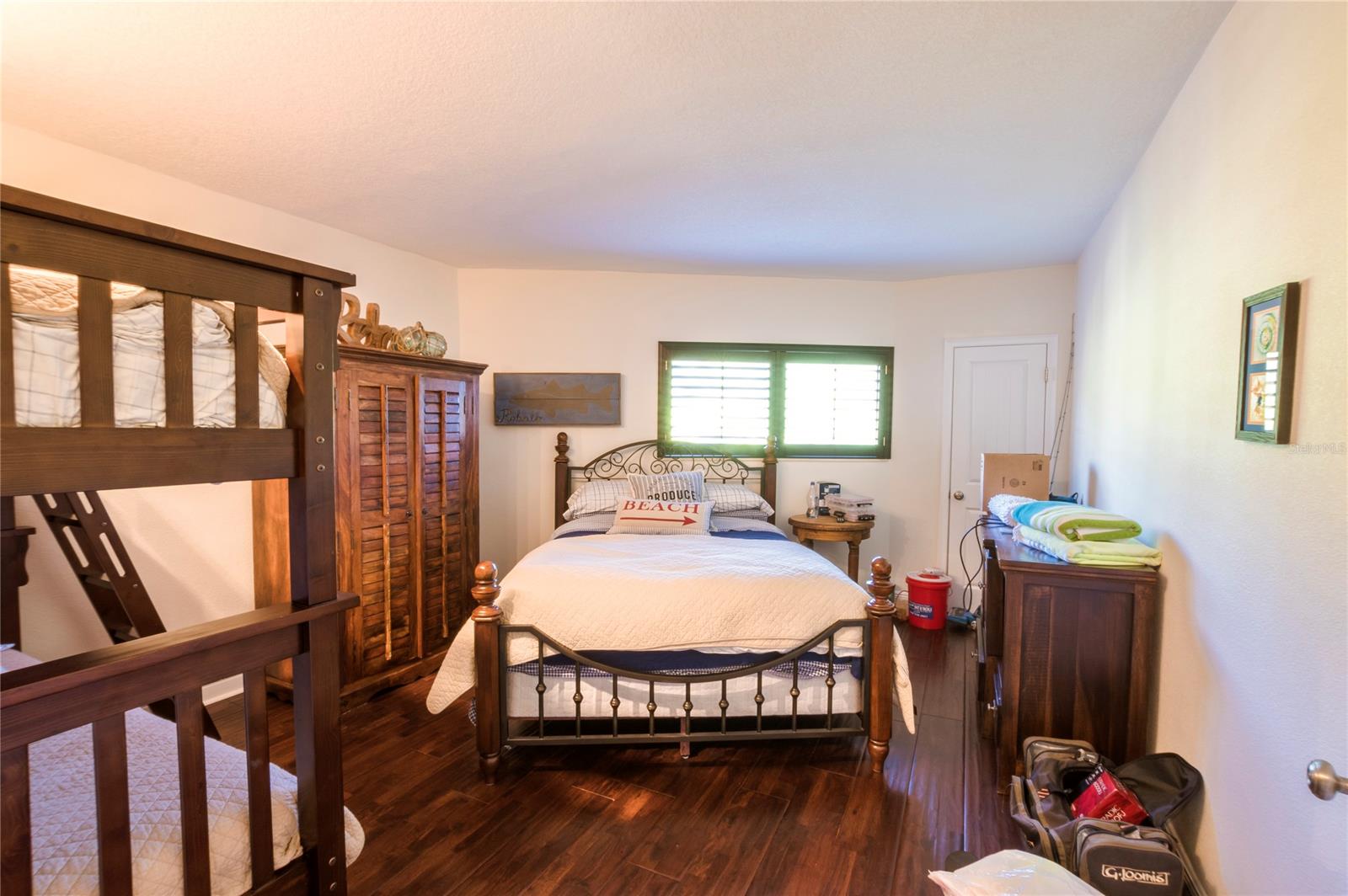 Marker 33 Ph 01 Condo - Residential