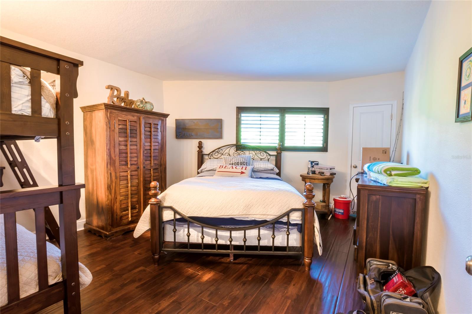 Marker 33 Ph 01 Condo - Residential