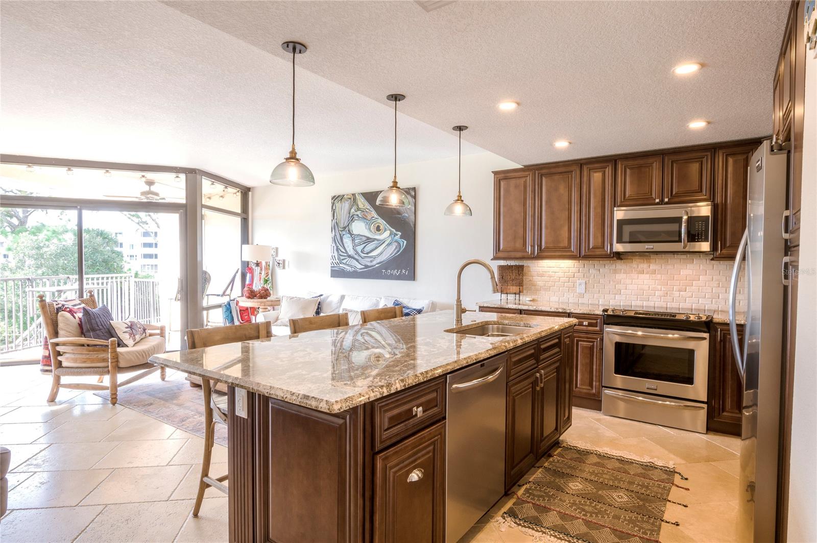 Marker 33 Ph 01 Condo - Residential