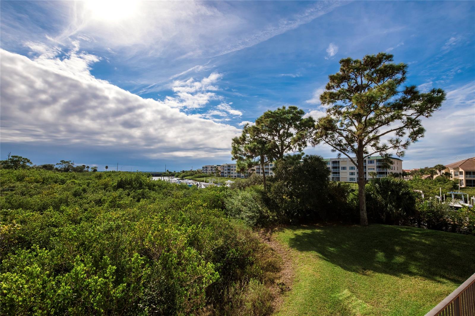 Marker 33 Ph 01 Condo - Residential