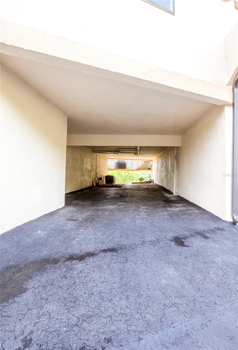 Marker 33 Ph 01 Condo - Residential