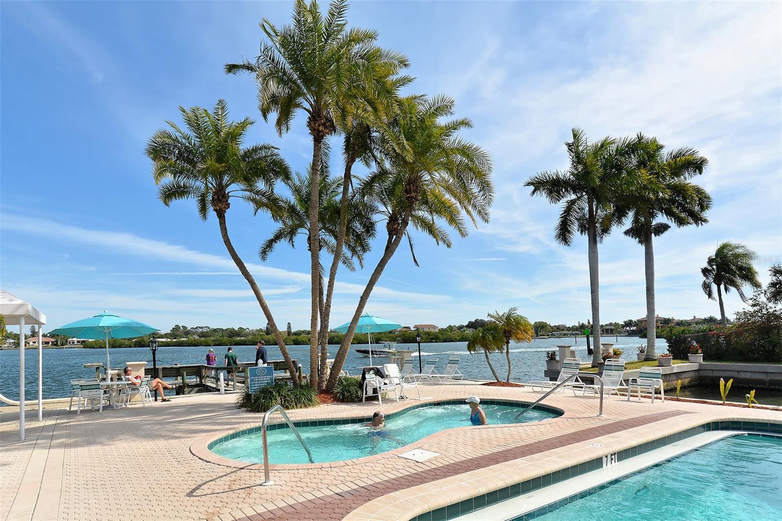 PALM BAY CLUB I - Residential