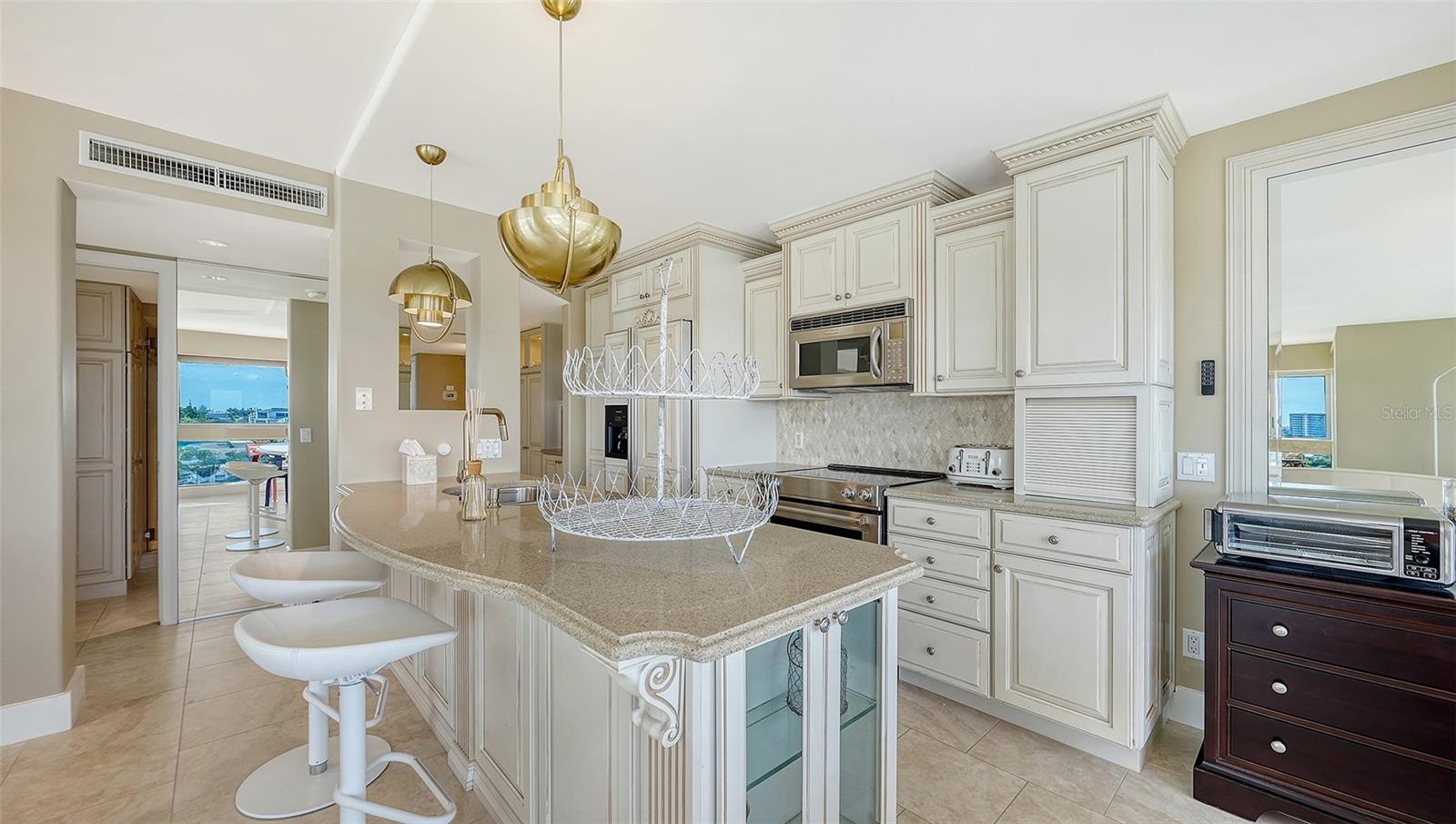 PALM BAY CLUB I - Residential
