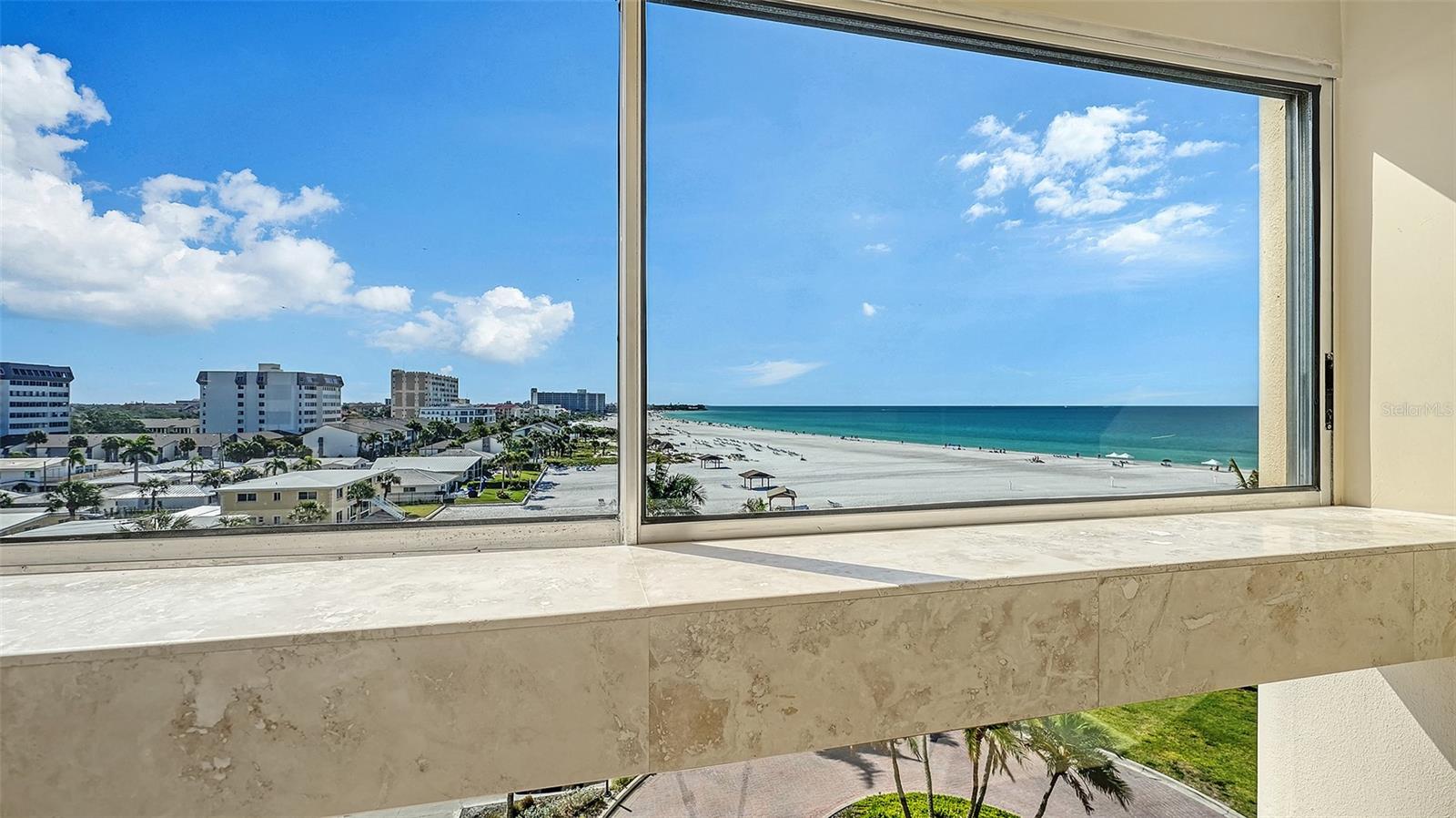 PALM BAY CLUB I - Residential