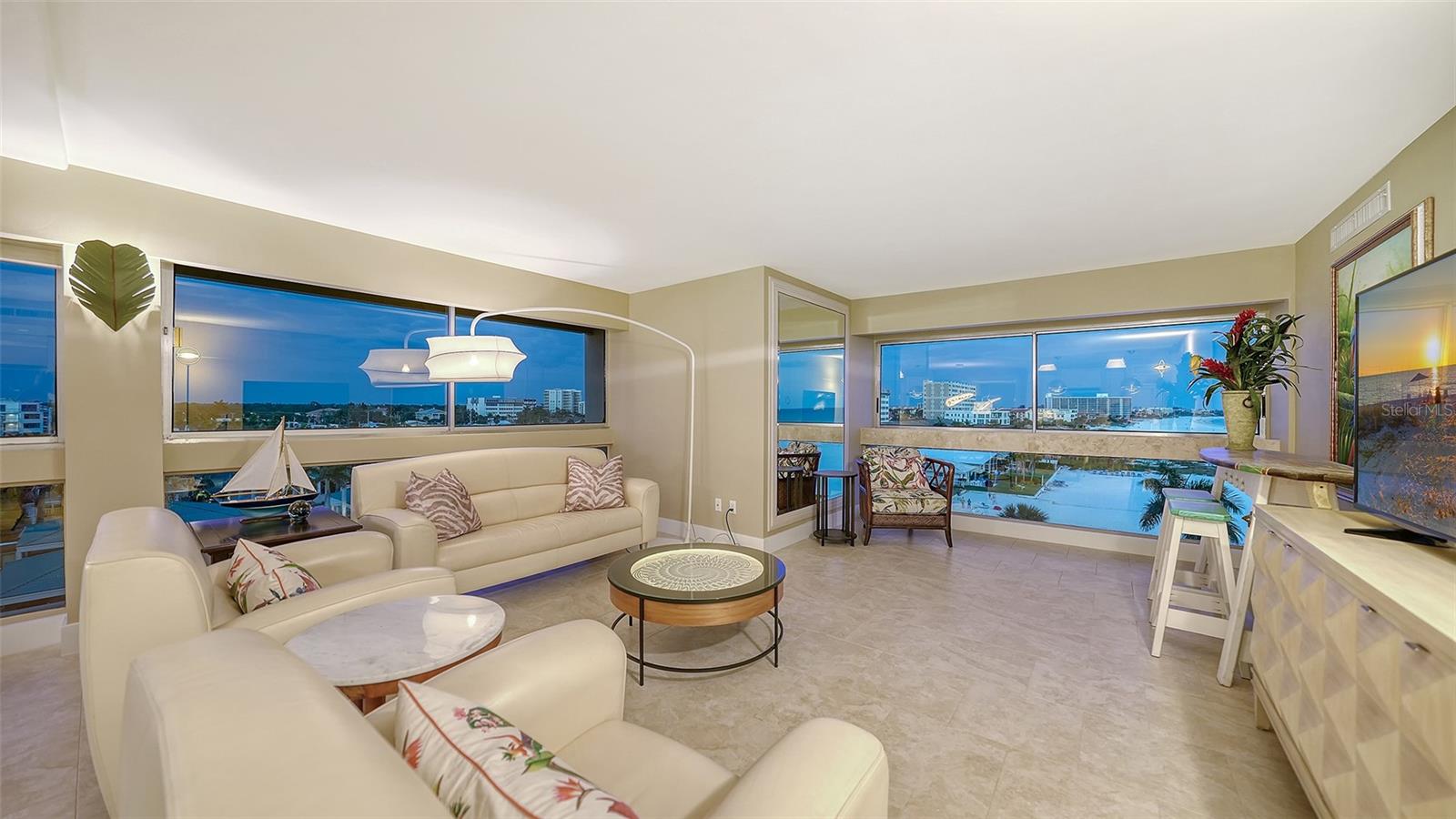 PALM BAY CLUB I - Residential