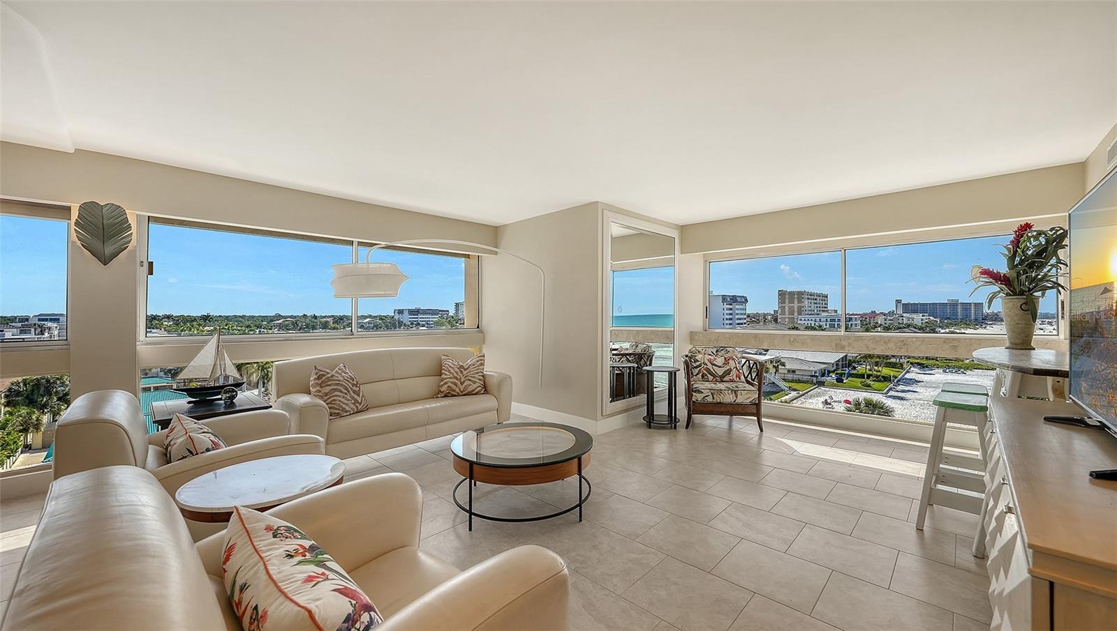 PALM BAY CLUB I - Residential