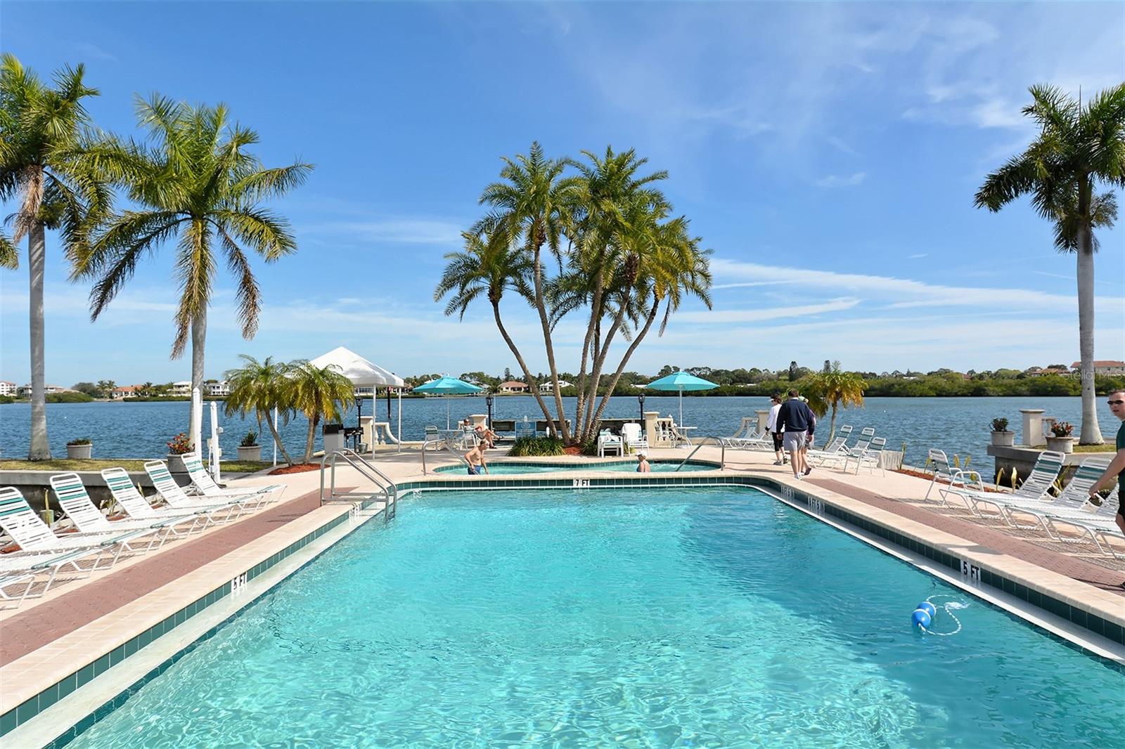 PALM BAY CLUB I - Residential