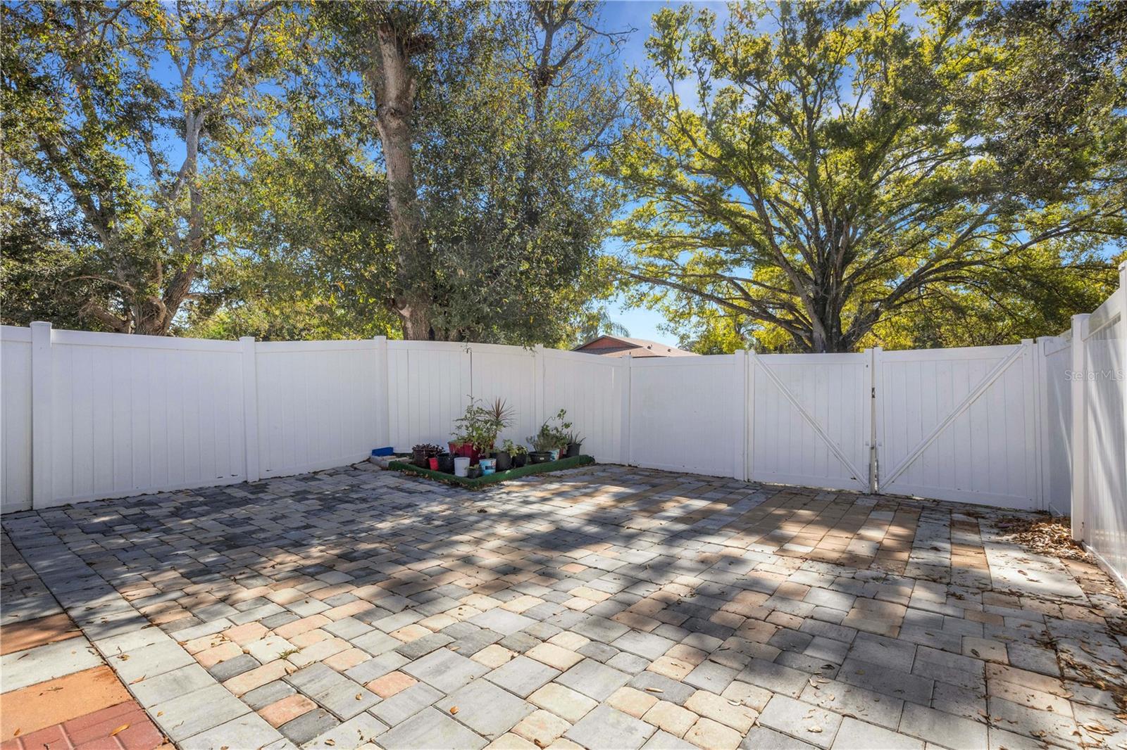 LENRAY HEIGHTS - Residential