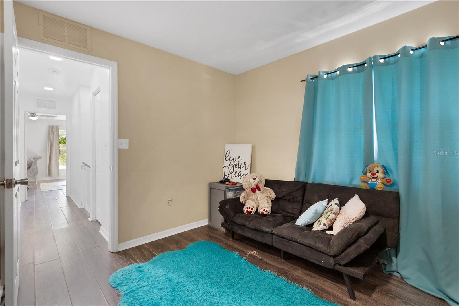 LENRAY HEIGHTS - Residential