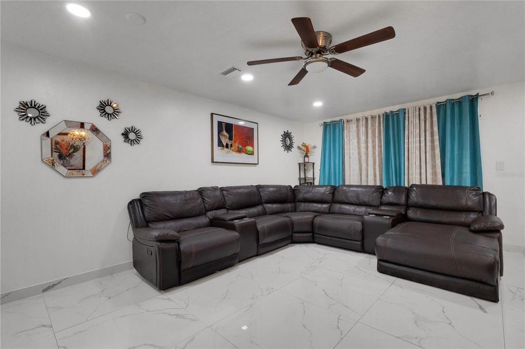 Photo of 2634 N Dr Martin Luther King Way, Sarasota, FL 34234 (MLS # A4682668)