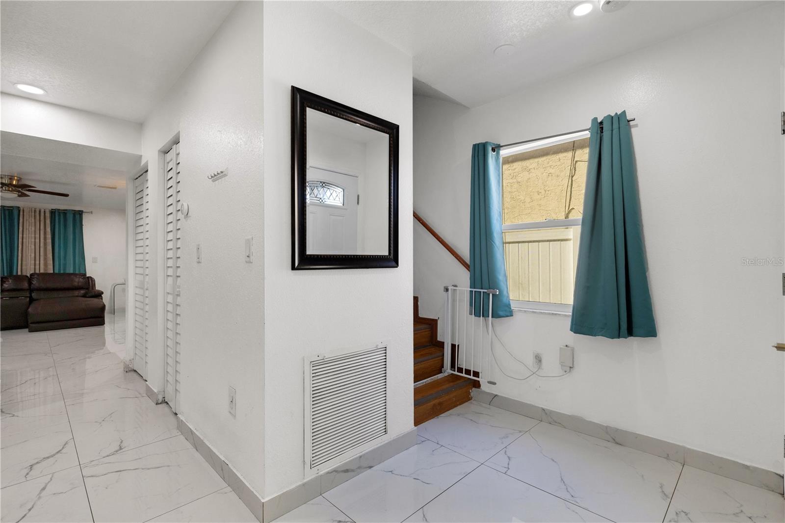 LENRAY HEIGHTS - Residential