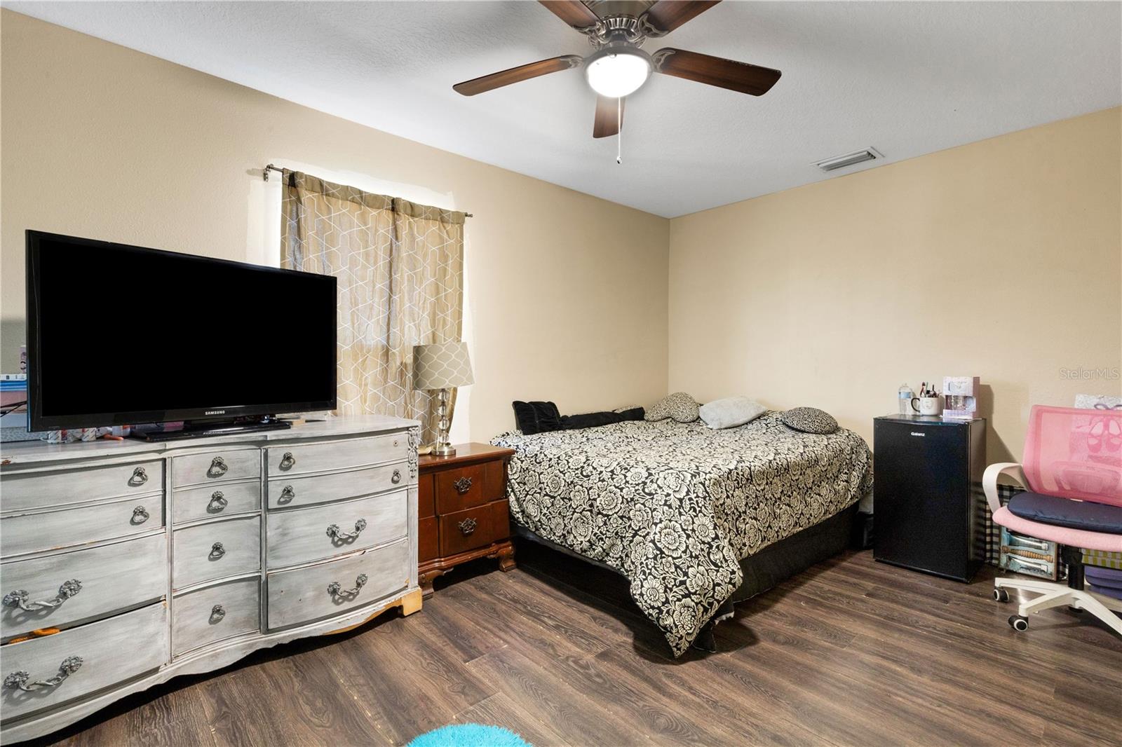 LENRAY HEIGHTS - Residential